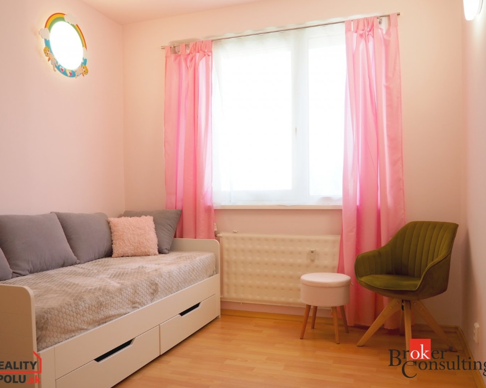 2 izbový byt, 52 m2, Bratislava-Dúbravka